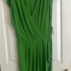 Vince Camuto Green Ruched Sheath Dress Sleeveless V-neck